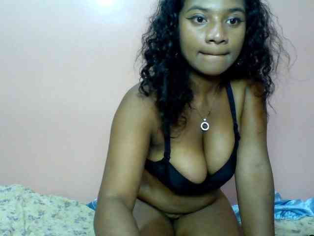 Calinasweet webcam