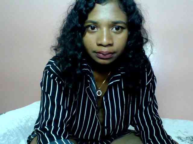 Calinasweet webcam