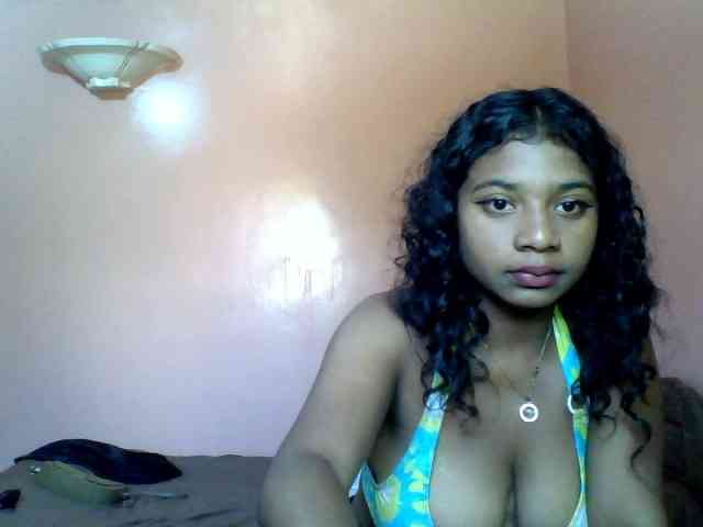 Calinasweet webcam