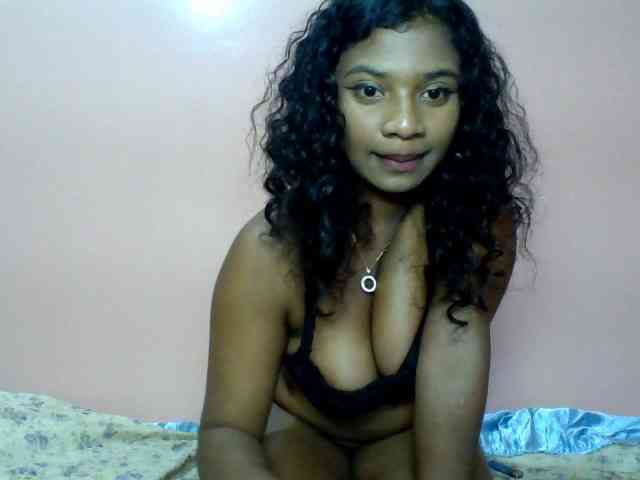 Calinasweet webcam