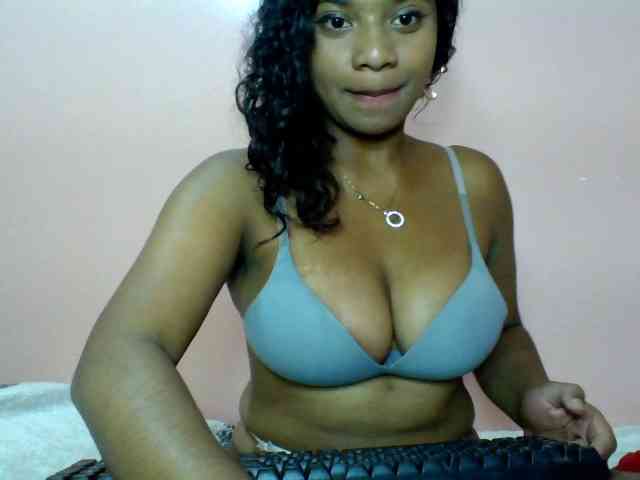 Calinasweet webcam