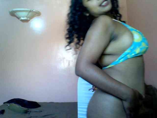 Calinasweet webcam