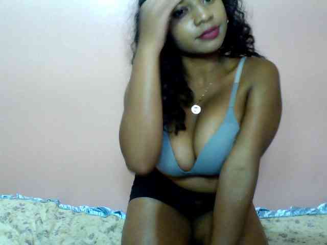 Calinasweet webcam