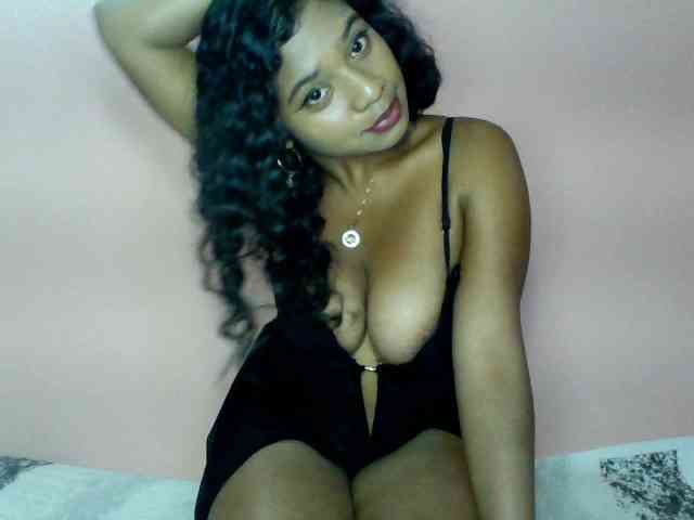 Calinasweet webcam