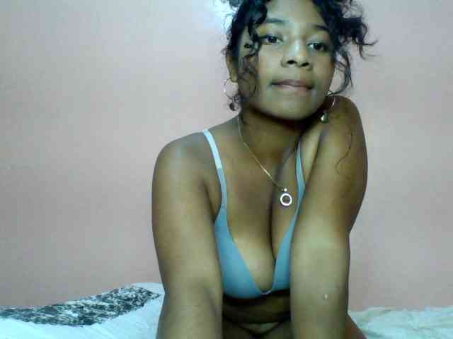 Calinasweet webcam