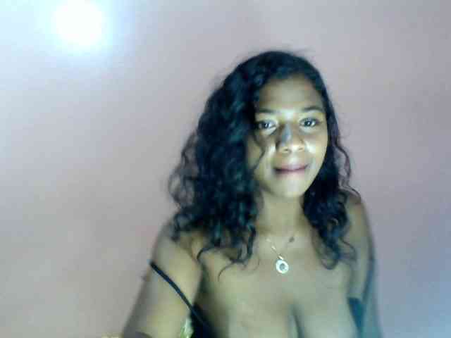 Calinasweet webcam
