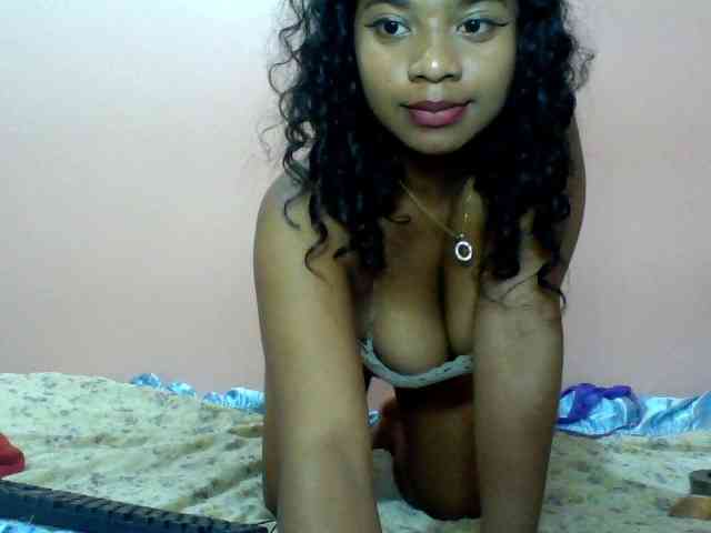 Calinasweet webcam