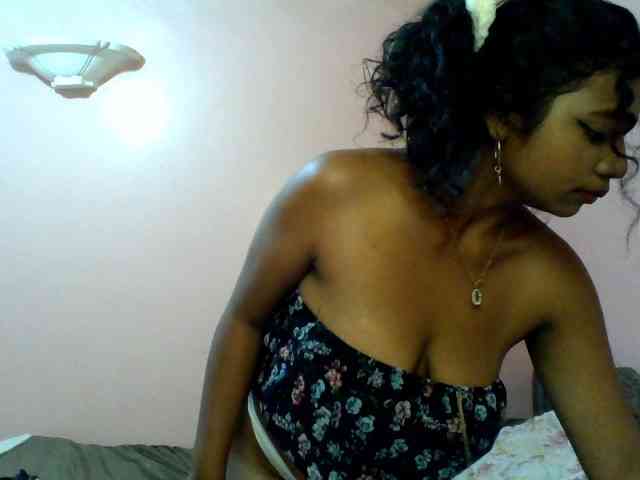 Calinasweet webcam