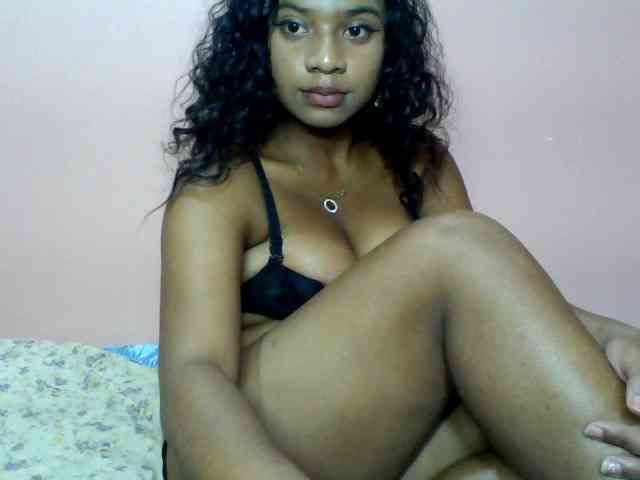 Calinasweet webcam