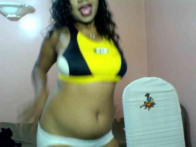 Calinasweet webcam