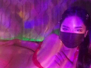 CHREASY Porn Show