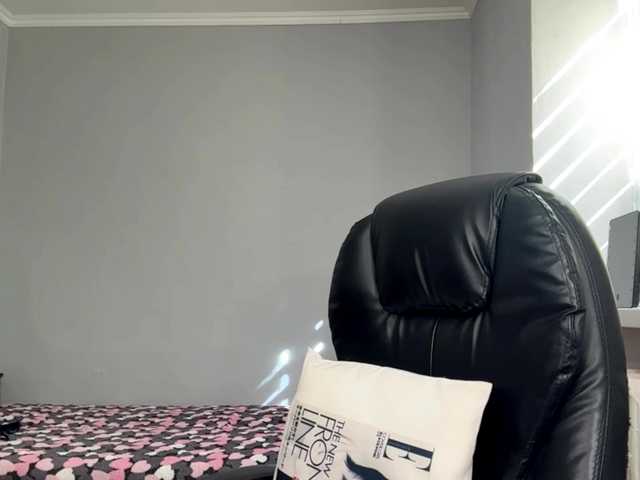 GeorgeStrasters live cam on BongaCams