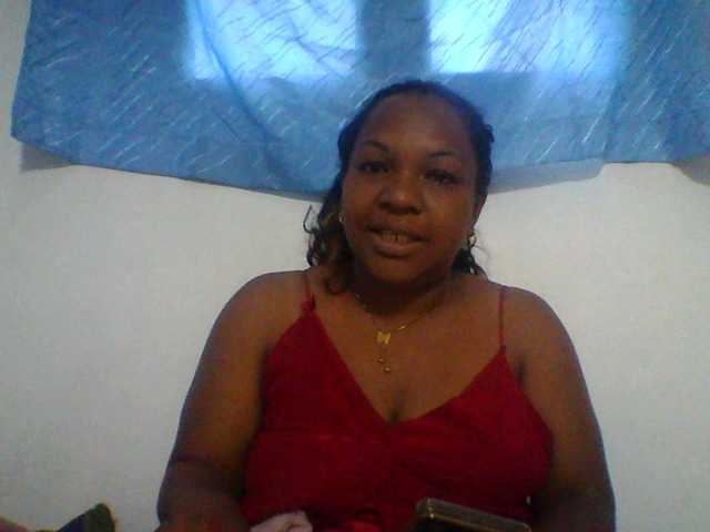 Niella1 live cam on BongaCams