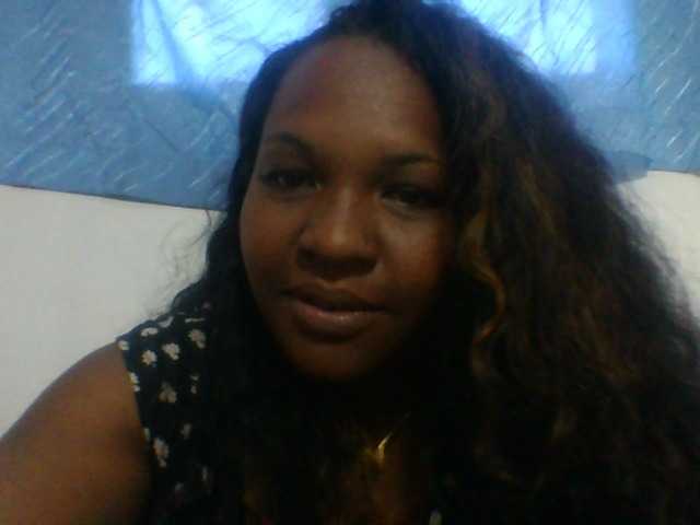 Niella1 live cam on BongaCams