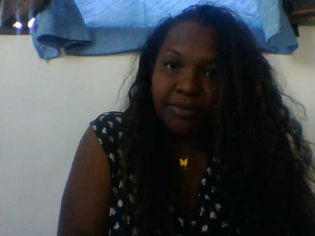 Niella1 live cam on BongaCams