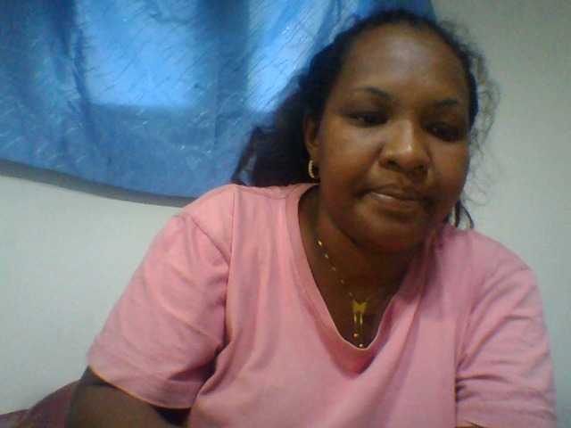 Niella1 live cam on BongaCams