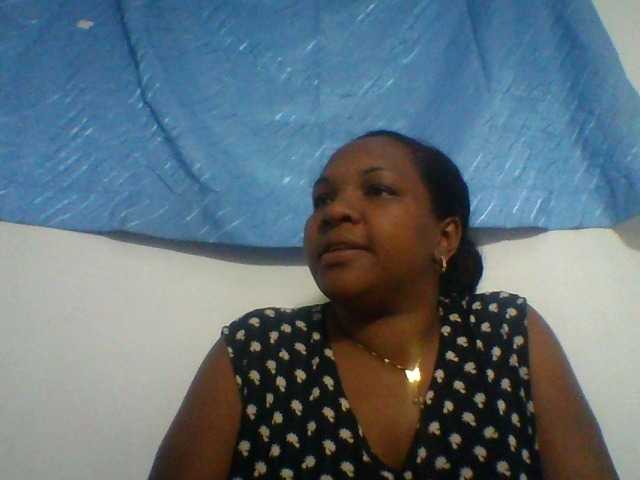 Niella1 live cam on BongaCams