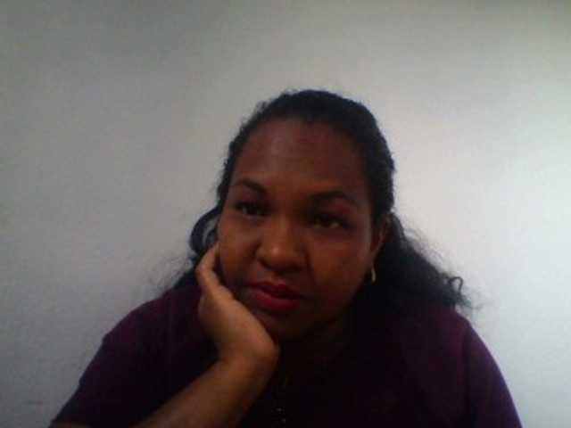 Niella1 live cam on BongaCams