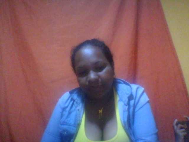 Niella1 live cam on BongaCams