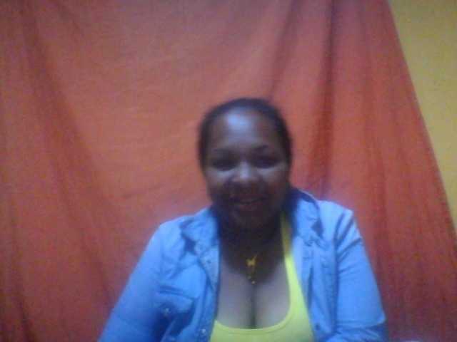 Niella1 live cam on BongaCams