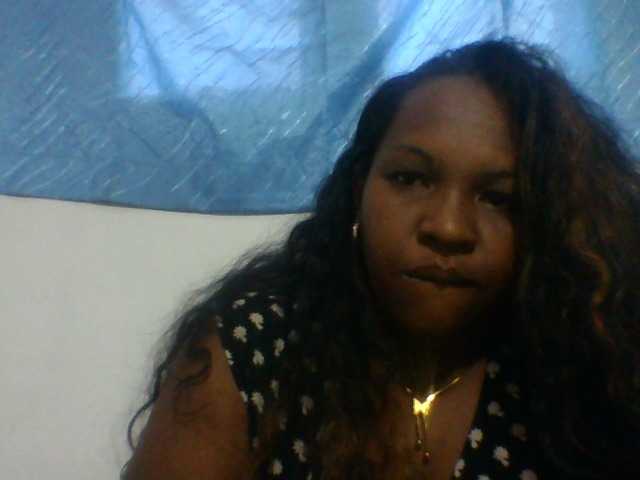 Niella1 live cam on BongaCams