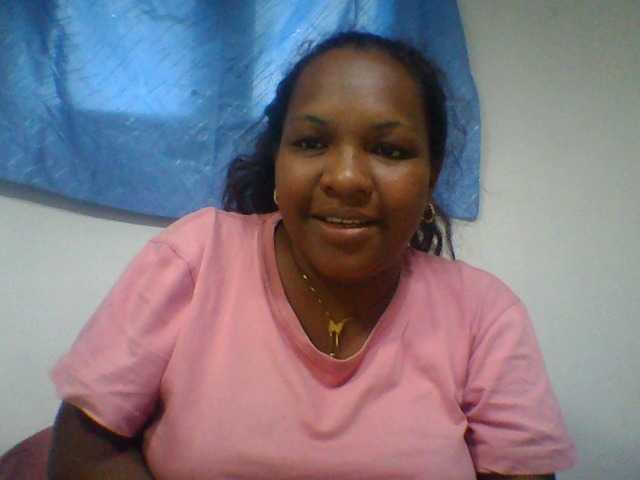 Niella1 live cam on BongaCams
