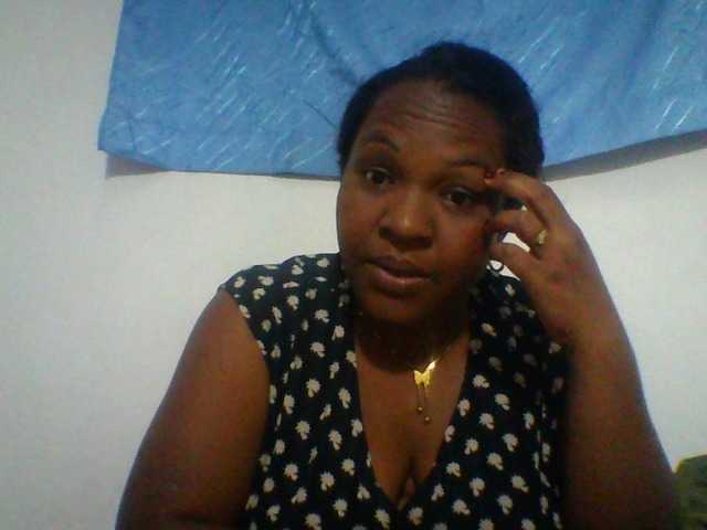 Niella1 live cam on BongaCams