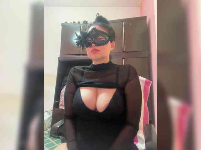 Modelo: Gattitta29