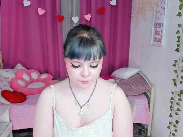 Alicemoongirl webcam