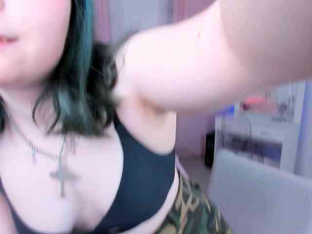 Alicemoongirl webcam
