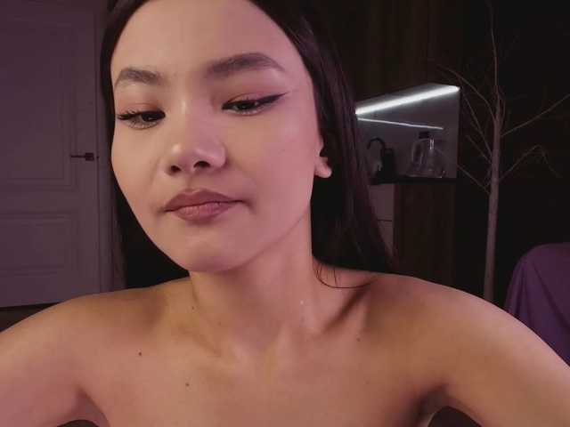 seddielin, en directo ahora en BongaCams