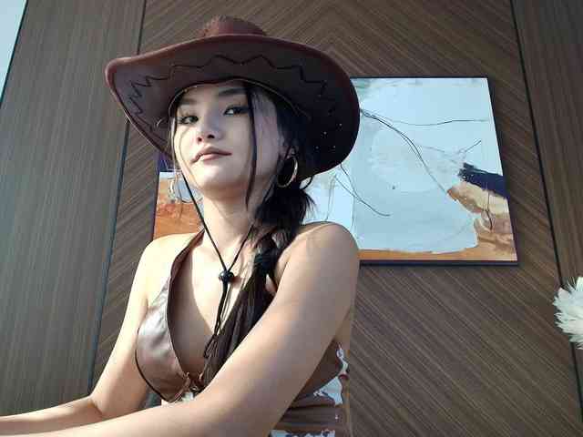 seddielin Live Webcam on BongaCams