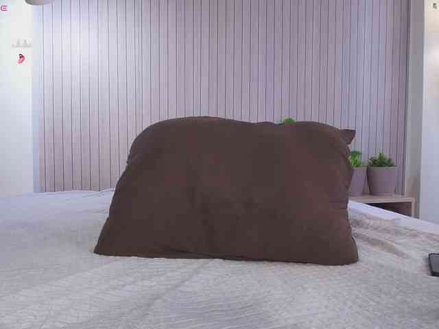 VelvetVexa webcam