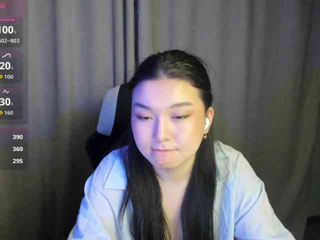MollyTasty webcam