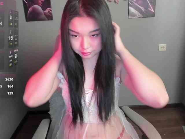 MollyTasty webcam