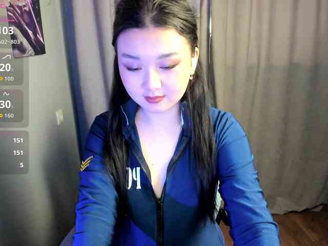 MollyTasty webcam
