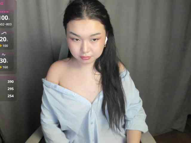 MollyTasty webcam