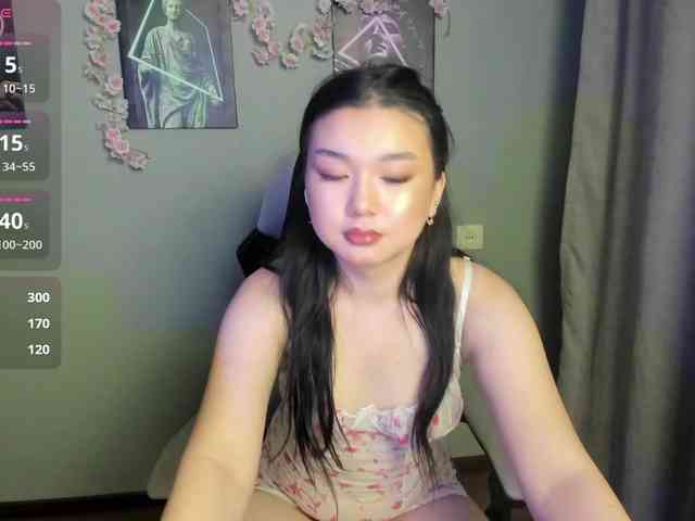 MollyTasty webcam