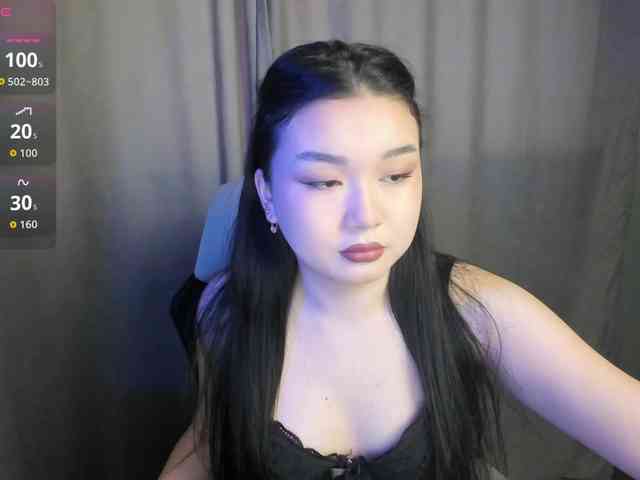 MollyTasty webcam