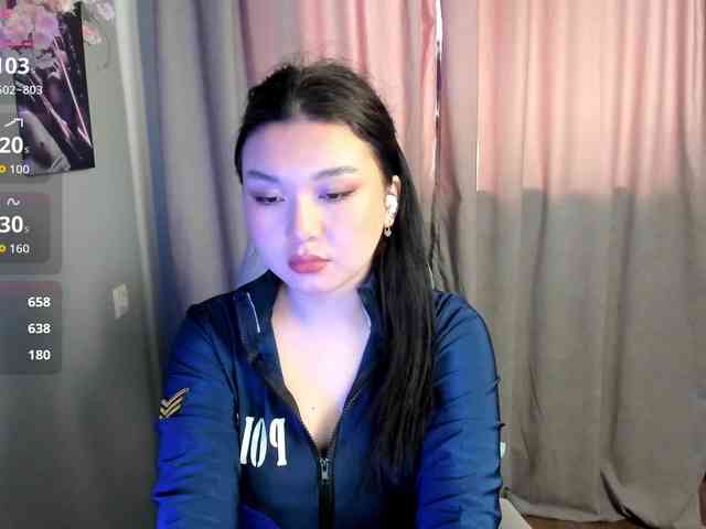 MollyTasty webcam