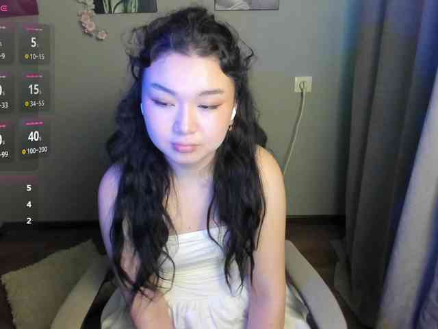 MollyTasty webcam