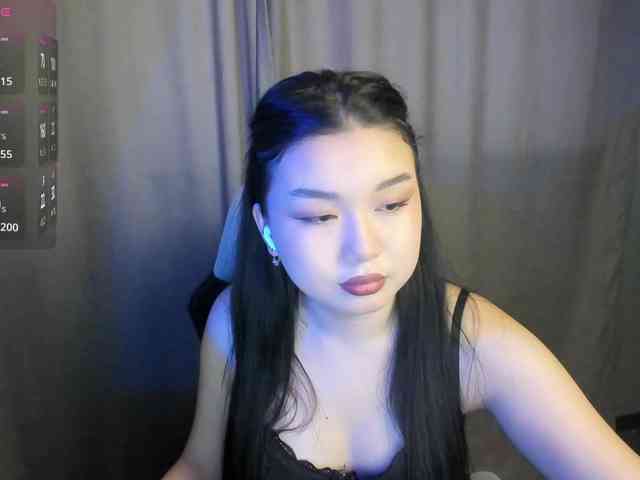 MollyTasty webcam