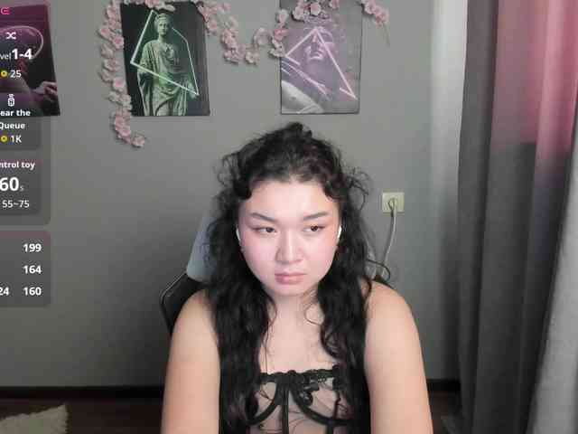 MollyTasty webcam