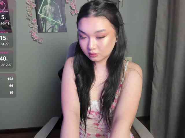 MollyTasty webcam