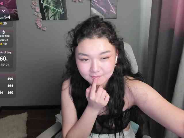 MollyTasty webcam