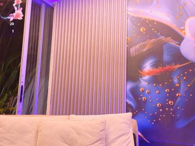 rouxinferno live cam on BongaCams