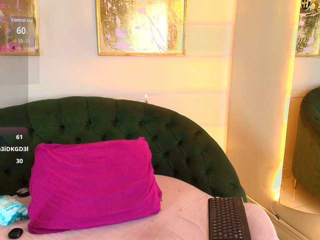 rouxinferno live cam on BongaCams