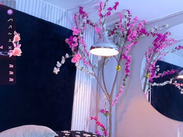 rouxinferno live cam on BongaCams
