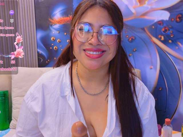 rouxinferno live cam on BongaCams
