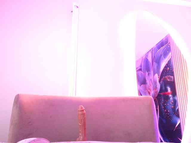 rouxinferno webcam